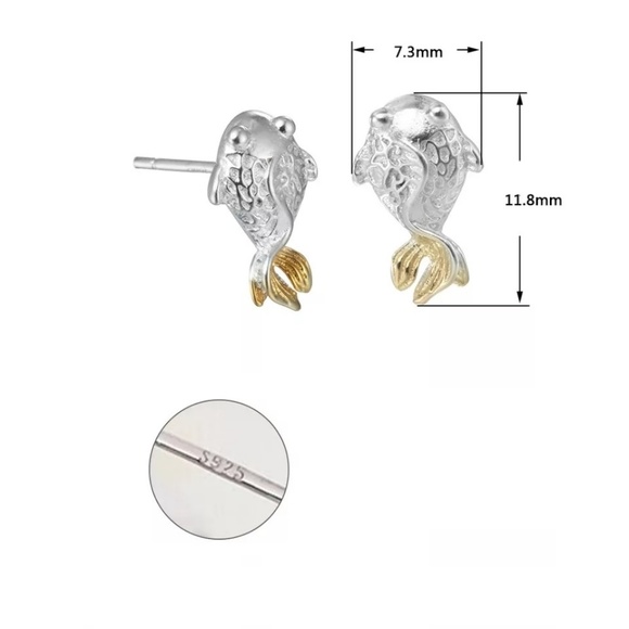 Goldfish Sterling Studs - Picture 4 of 5